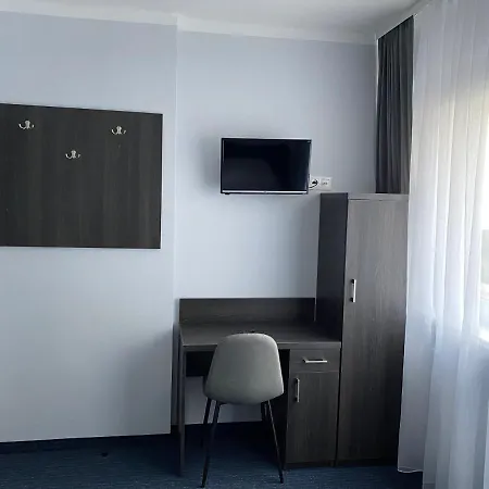 Ow Agawa Gæstehus 3*