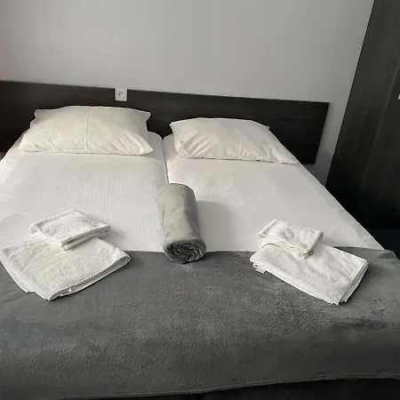 Ow Agawa Gæstehus 3*